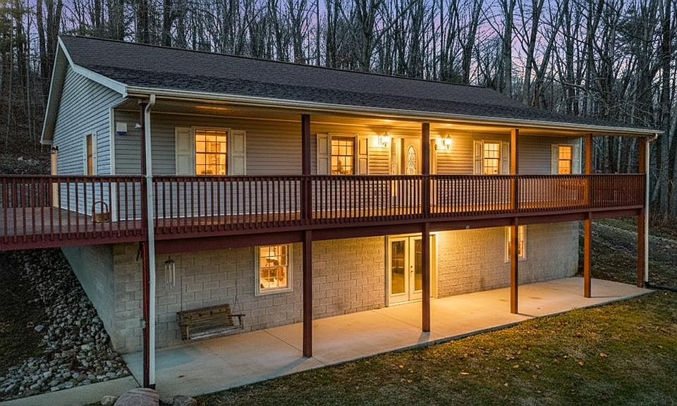 1st image of 863 Mulga Rd