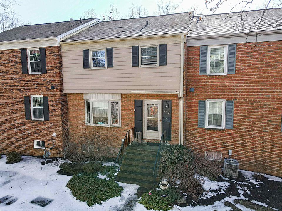 1st image of 222 Huntington Ln