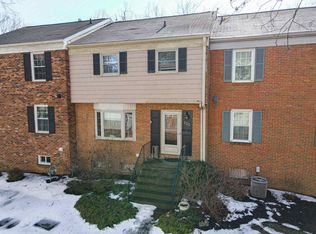 222 Huntington Ln, Blacksburg, VA 24060