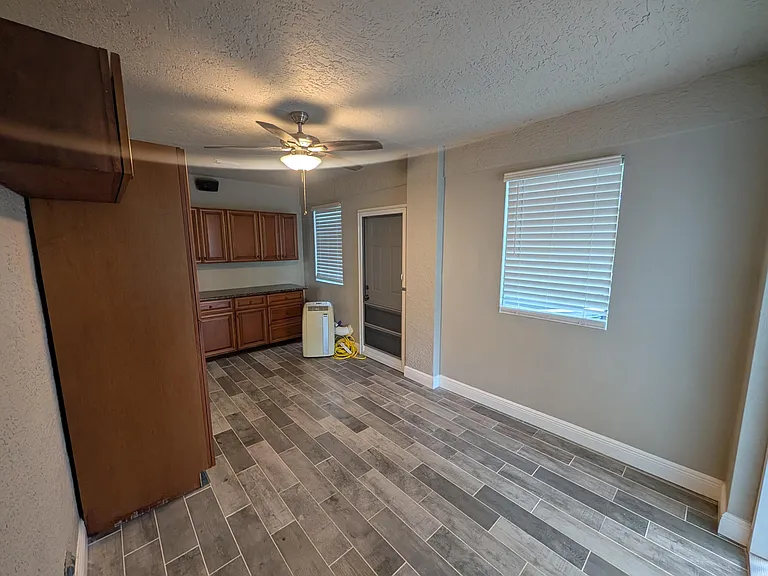 625 Coconut Ave N — Photo 26