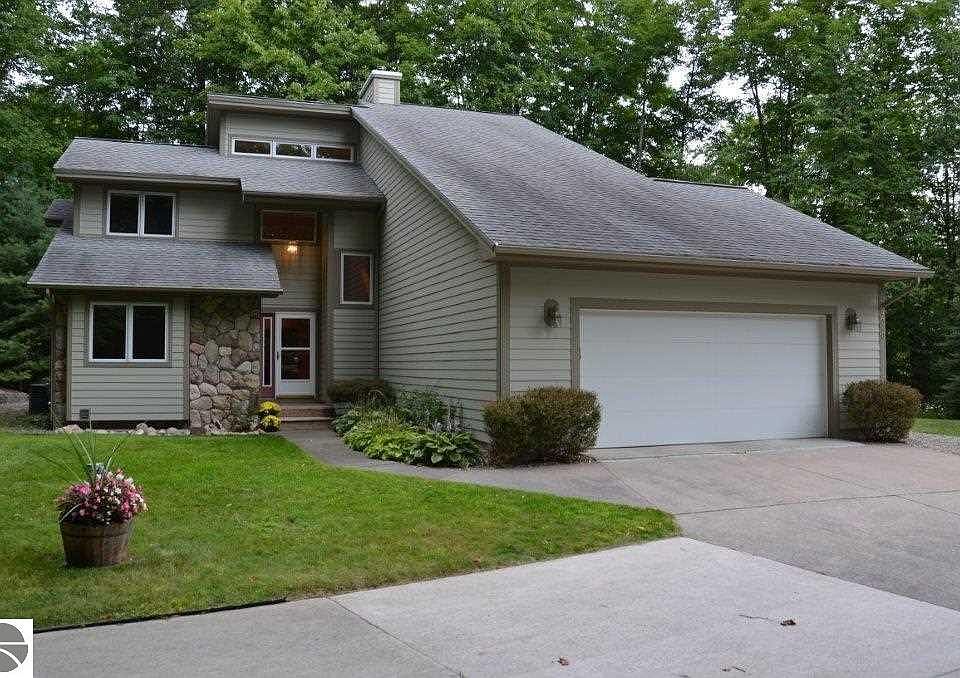 1st image of 9340 E Creekside Trl