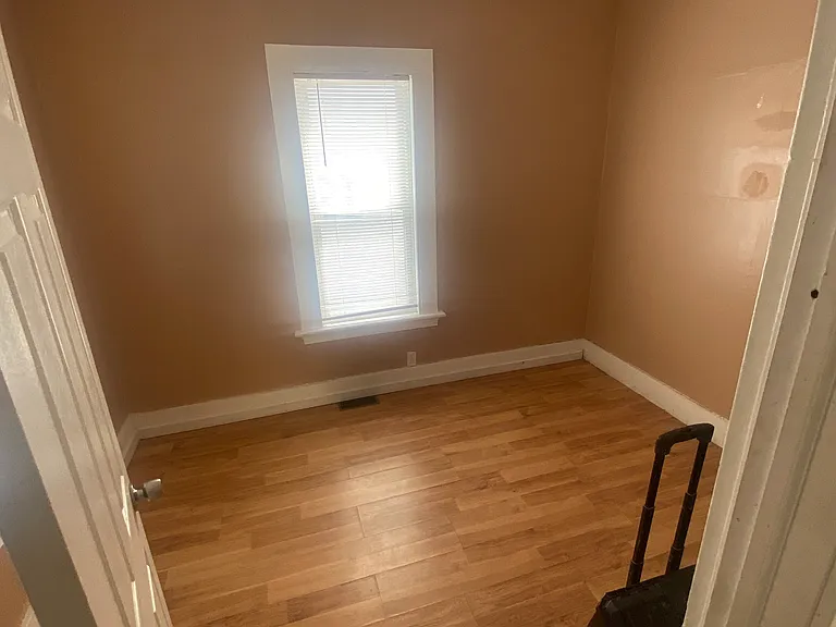 9 Eagle St #1 — Photo 4