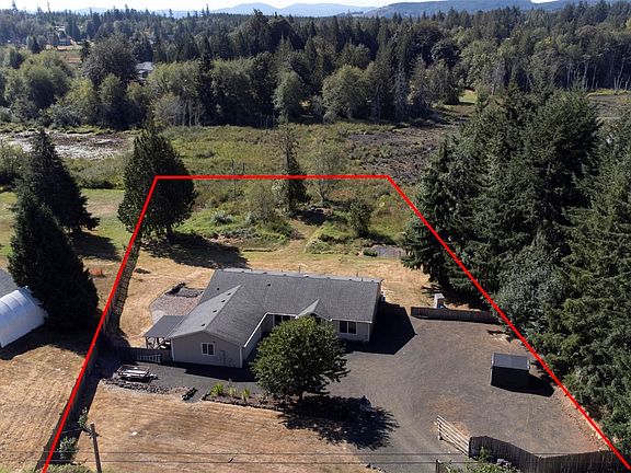 Another Aerial View>