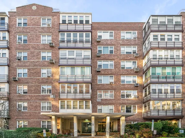 1 Washington Square #5F, Larchmont, NY 10538