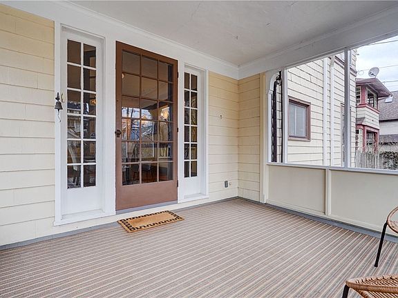 3rd image of 370 Barrington St