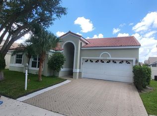106 Siena Oaks Cir W, Palm Beach Gardens, FL 33410