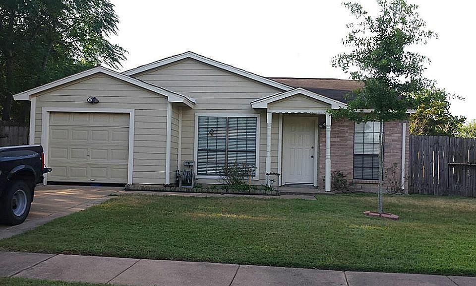 1st image of 24210 Four Sixes Ln