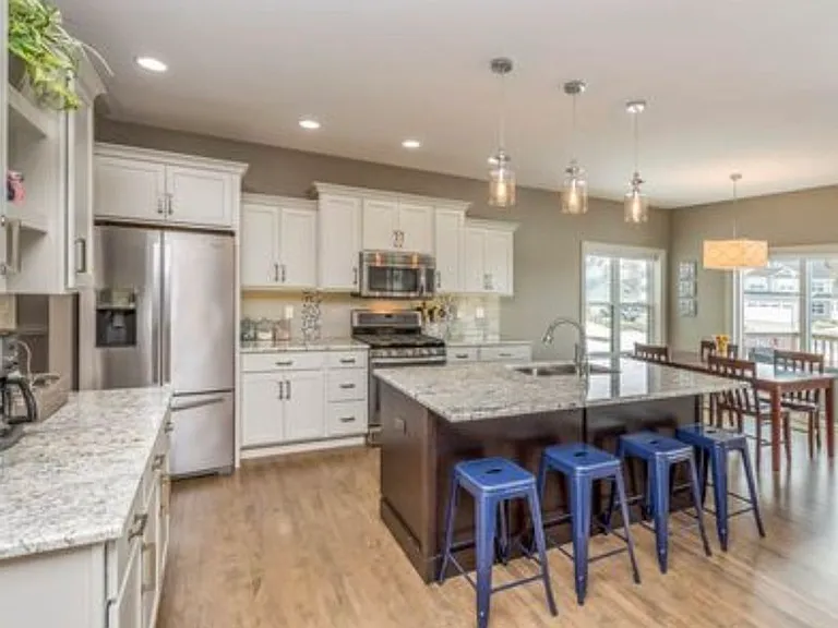 1348 Rolling Glen Dr — Photo 4