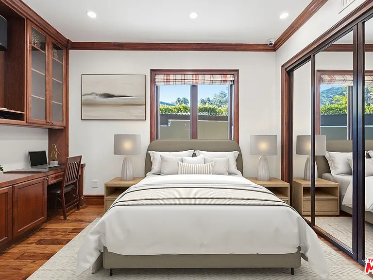 2108 San Ysidro Dr — Photo 32