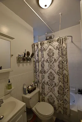 Rented by REAL New York | media 38