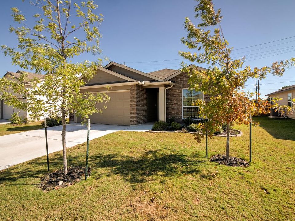 1st image of 209 Moulins Ln