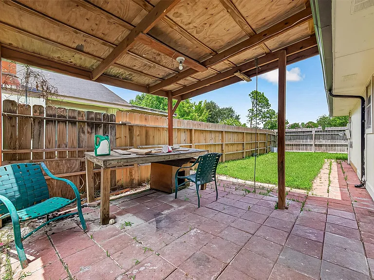 10814 Parkland Woods Dr — Photo 30