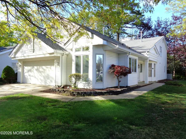 2311 Kira Court, Toms River, NJ 08755