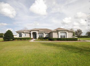 4112 Lone Haven Ln, Plant City, FL 33567