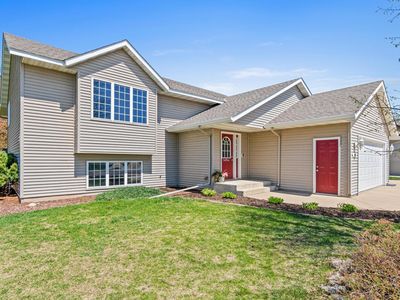 125 Cedar Dr S, LESTER PRAIRIE, MN, 55354