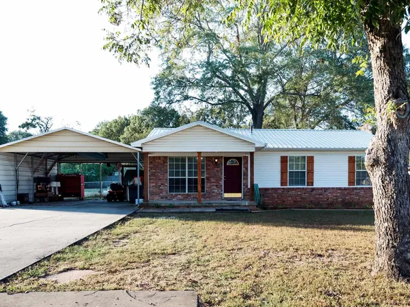 301 N Gum St, Beebe, AR 72012