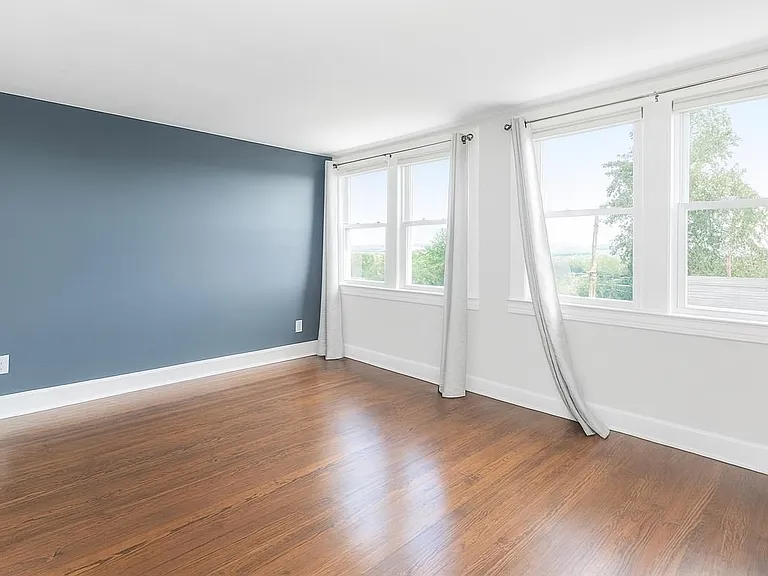 54 Avenue C #2 — Photo 2