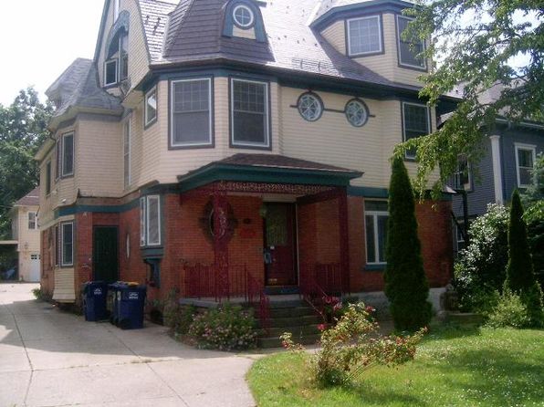 144 Jewett Pkwy APT 4