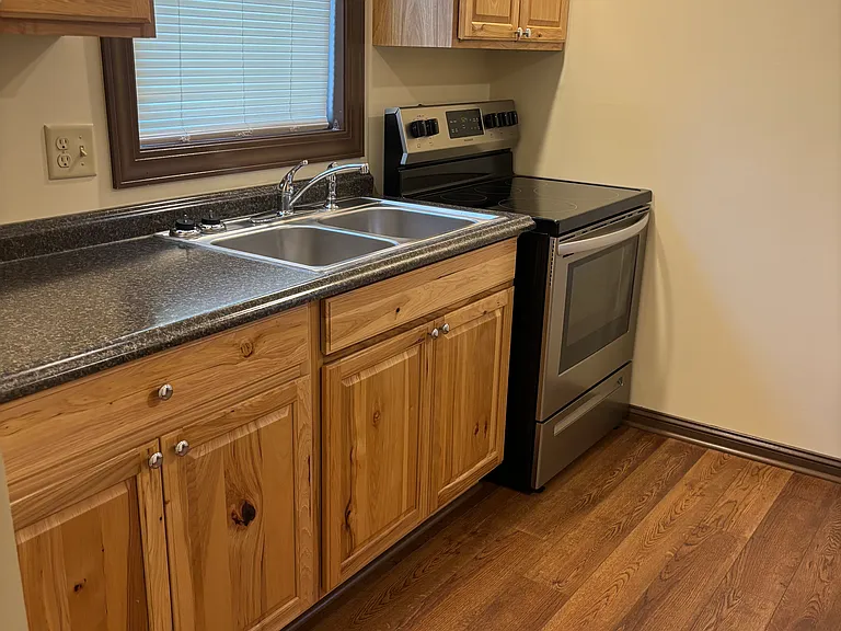 214 Ingleside Ave #1 — Photo 5