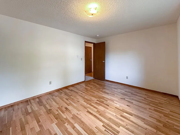6909 133rd Ct NE — Photo 13