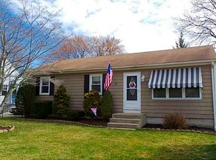 5 Colonial Way, West Warwick, RI 02893