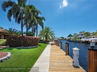 2940 NE 22nd Ct, Pompano Beach, FL 33062