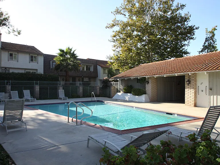 291 Green Moor Pl — Photo 22