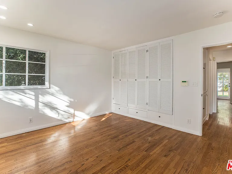 437 Swarthmore Ave — Photo 9