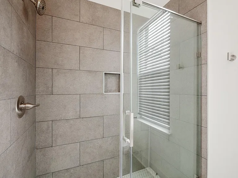 2105 Erato St — Photo 12