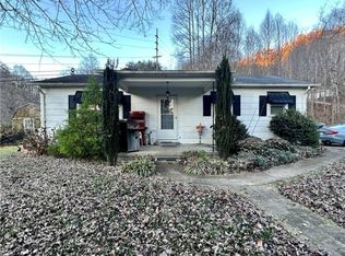 2396 Blowing Rock Blvd, Lenoir, NC 28645