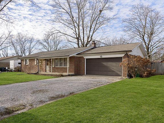 2nd image of 298 N County Road 300 E