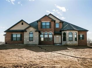 2936 Estate Dr, Waterloo, IL 62298