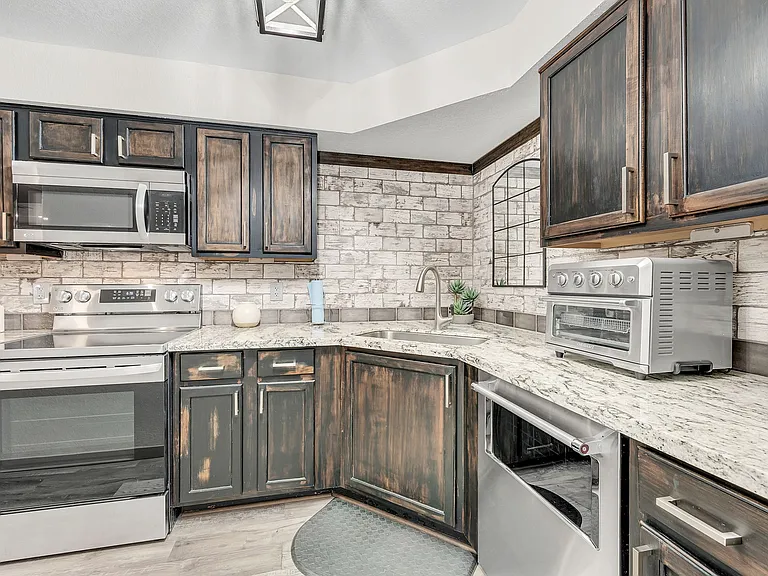8787 E Mountain View Rd #2100 — Photo 26