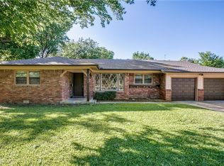 3928 Menzer St, Fort Worth, TX 76103