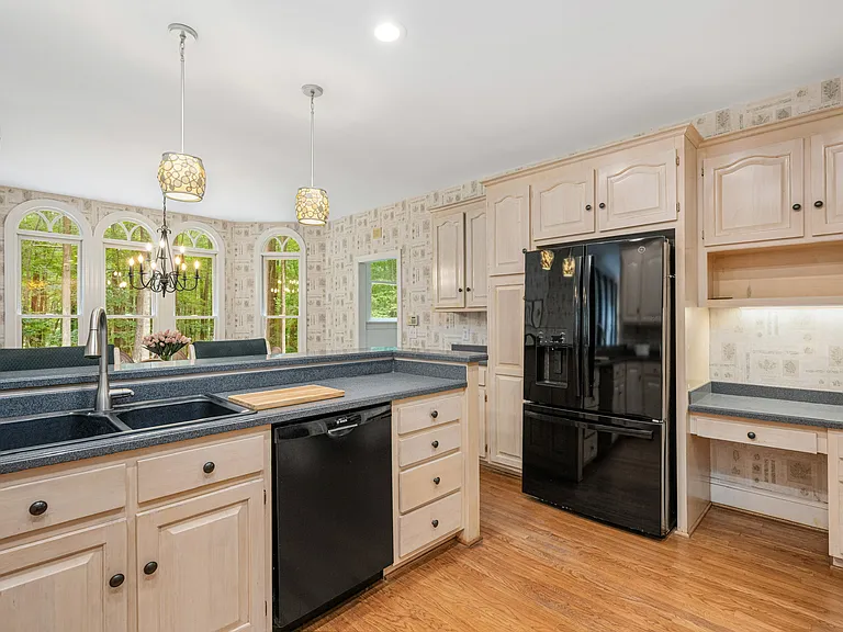 5808 Laurel Rock Ln — Photo 15