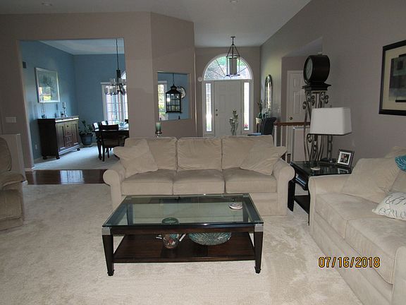 4th image of 4098 Deerfield Woods Dr