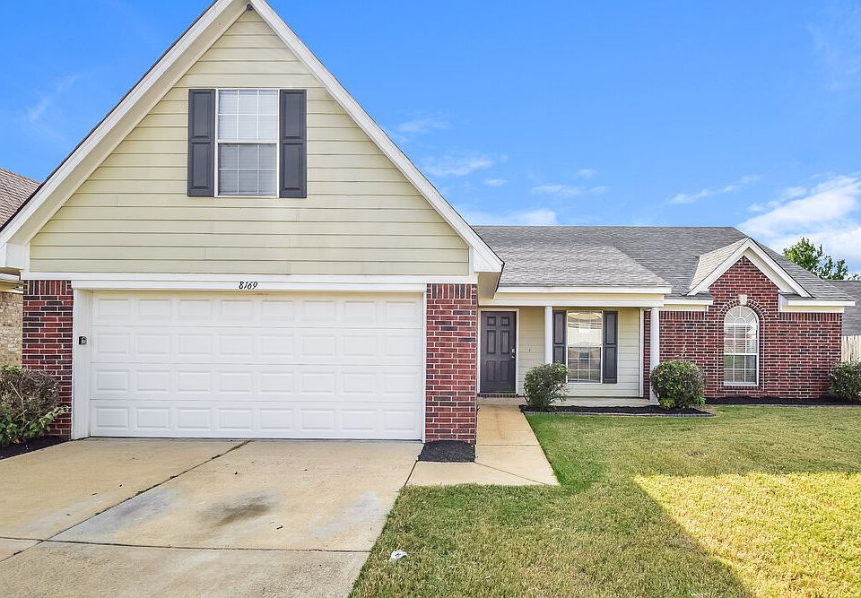 1st image of 8169 Manhatten Dr