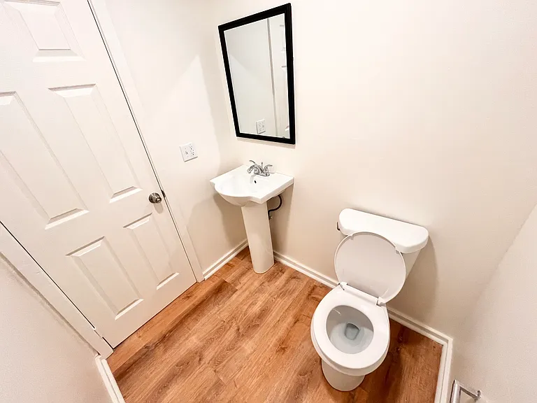 119 Bassett St #2B — Photo 8
