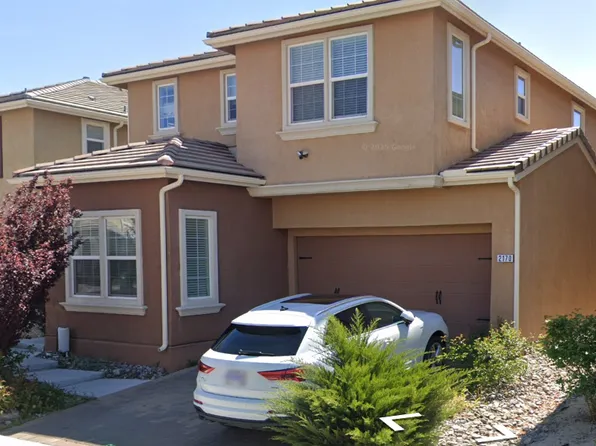 2170 Half Dome Dr, Reno, NV 89521