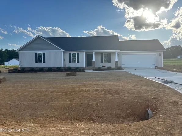 59 N Movado Trail, Kenly, NC 27542