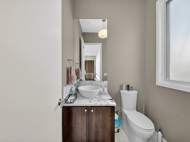 1889 E 119th St #1889 — Photo 18