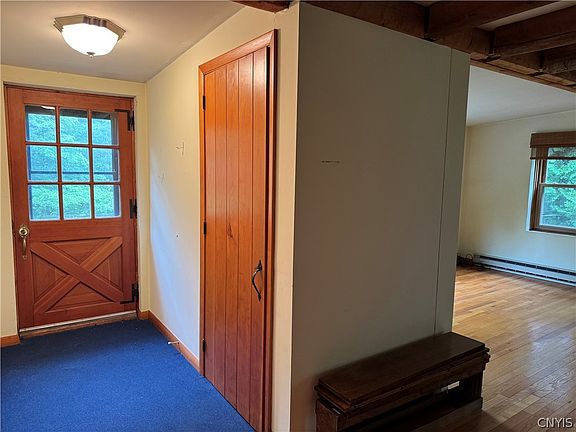 5th image of 1836 Preston Hill Rd
