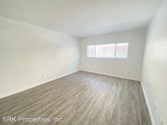 5th image of 3445 Mentone Ave APT 112