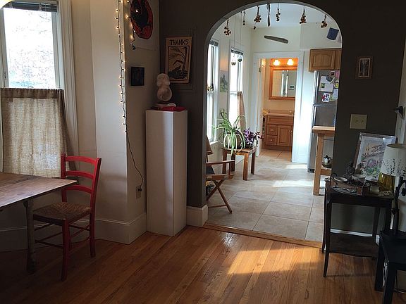 5th image of 24 Graves Ave