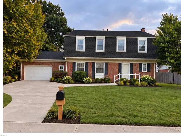 2268 Trant Lake Dr, Virginia Beach, VA 23454