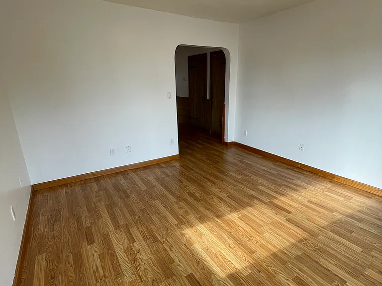 6 Cross St #1 — Photo 12