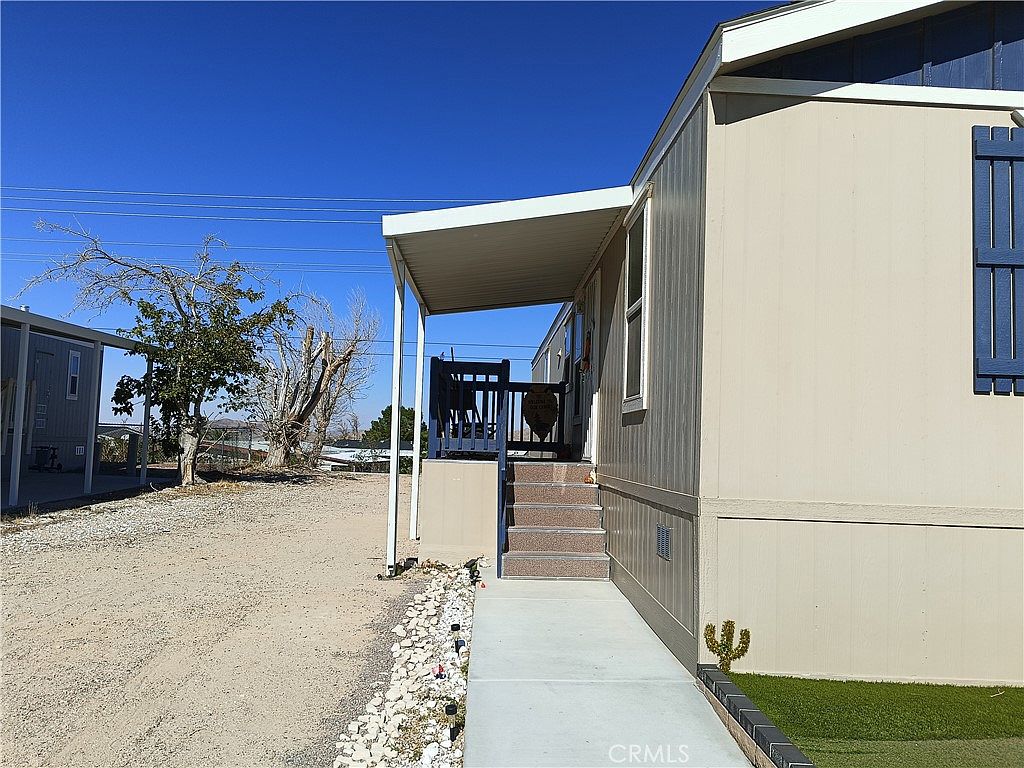 Motivated Seller! 3BR/2BA – Santiago Desert View Estates - Photo 12