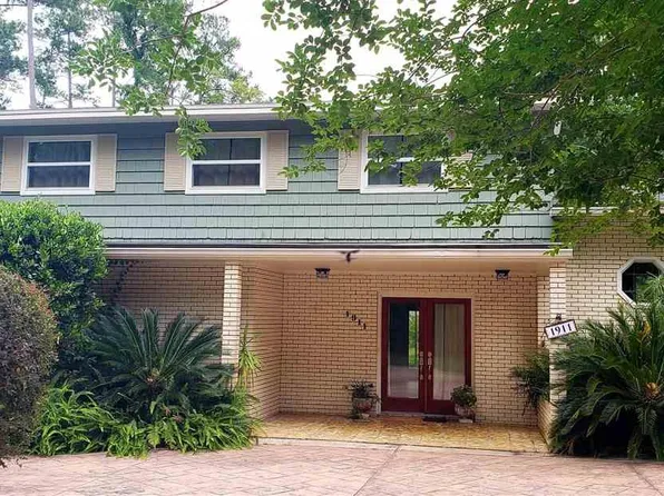 1911 NW 32nd Ter, Gainesville, FL 32605