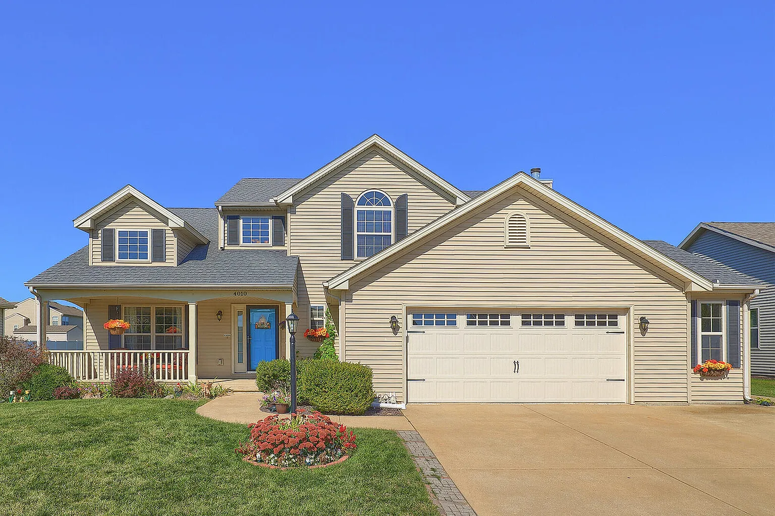4010 Tallgrass Dr photo 1