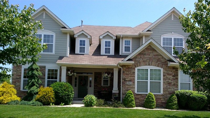 1st image of 19925 Lily Ct